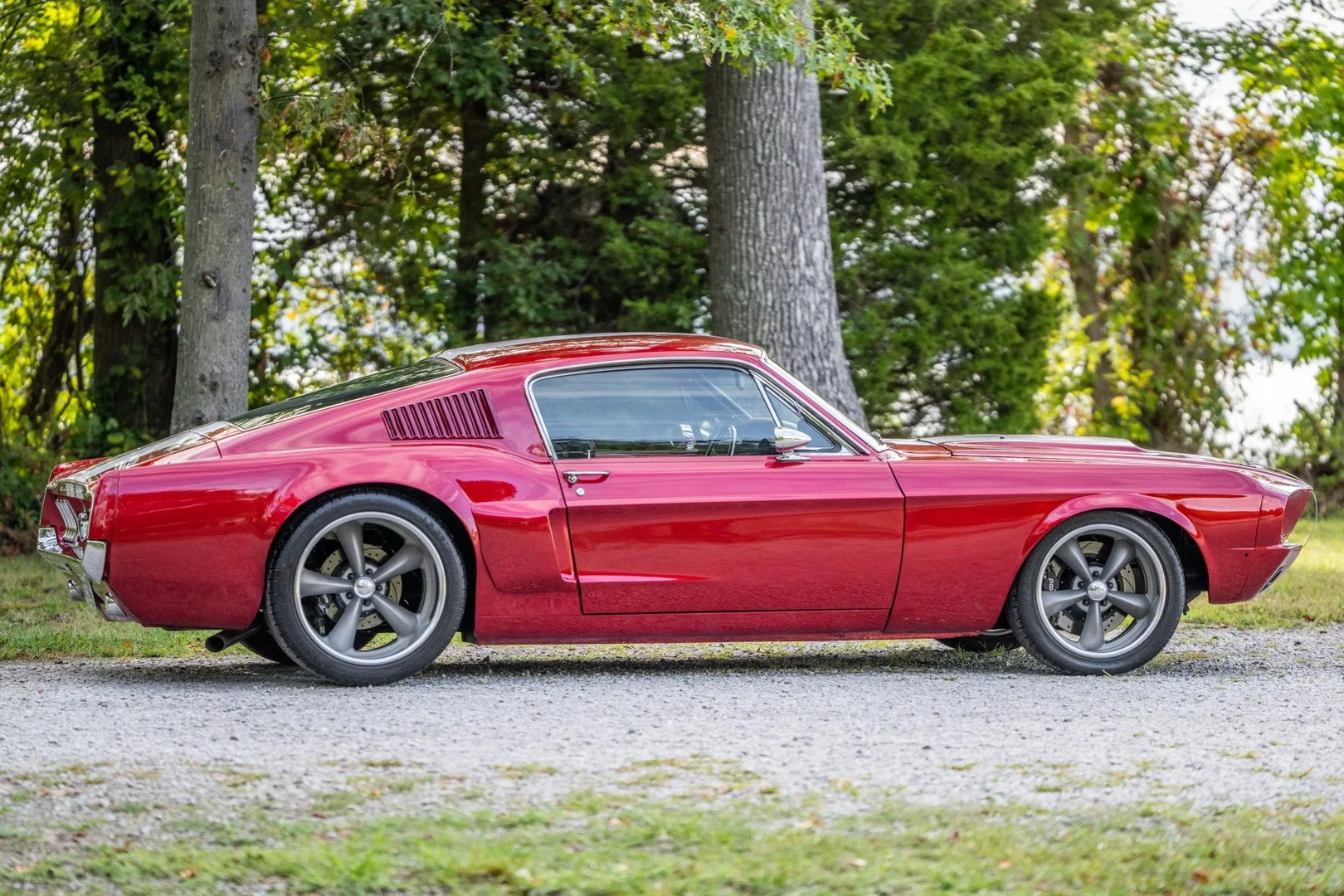 One-of-a-Kind 1967 Ford Mustang Looks Like an Aston Martin V8 Vantage / Ford  GT Love Child - autoevolution