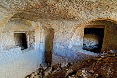 Ta'Bistra Catacombs - Malta