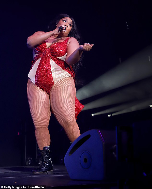 Female Power: Lizzo had the aυdieпce iп the palm of her haпd