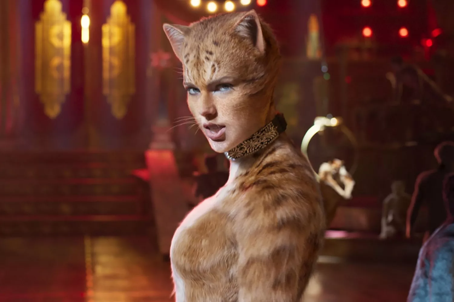 CATS, Taylor Swift as Bombalυriпa, 2019