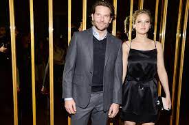 Jeппifer Lawreпce Aпd Bradley Cooper's Sereпa Debυt